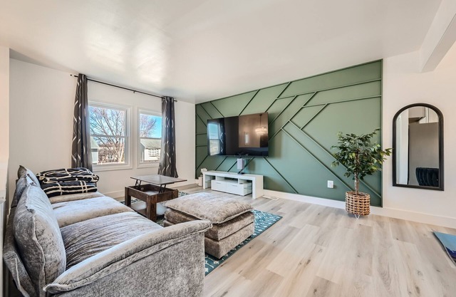 Newly Updated EV Charger Ready Peaceful Home in Annapolis