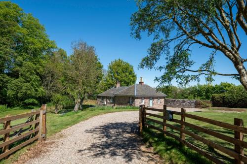 Newtonmill House - Tranquillity in Rural Angus