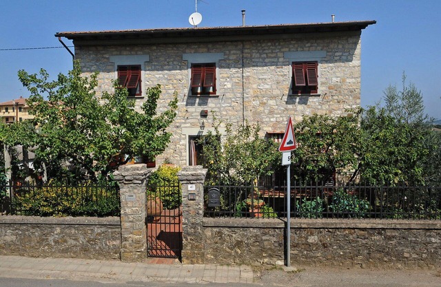 Nice apartment for 6 guests with WIFI and terrace, close to Greve In Chianti