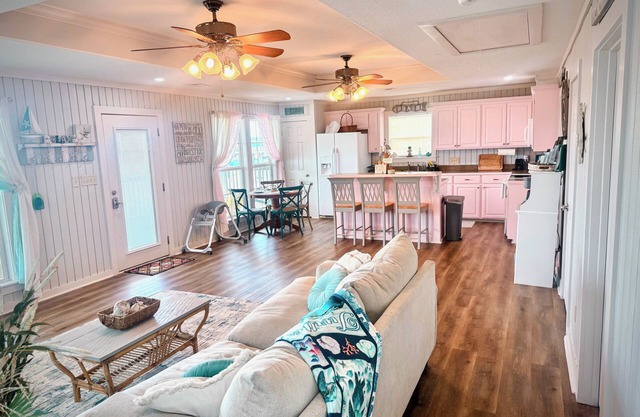 Nice 2-bedroom house with AC in Holly Beach located in Cameron LA