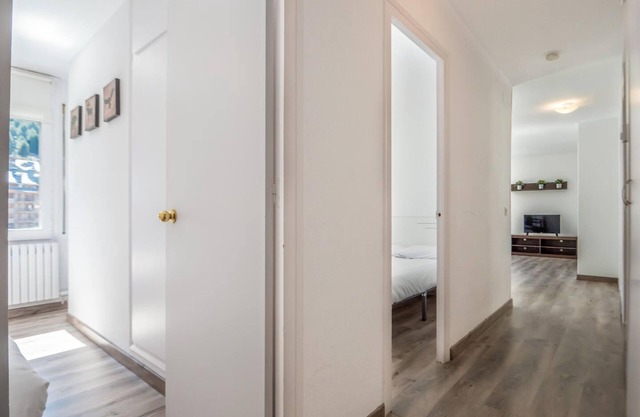 Nice 3 Bedroom Apartment for 6 people, Incles. C.PEP 4