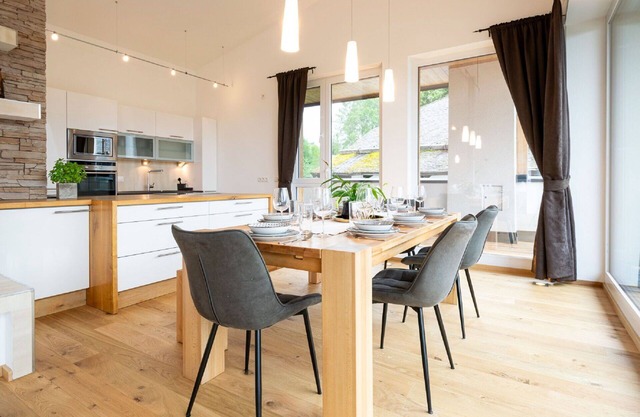 Nice apartment for 8 people with TV and parking