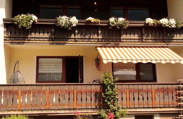 Nice apartment for 4 people with TV, balcony and parking