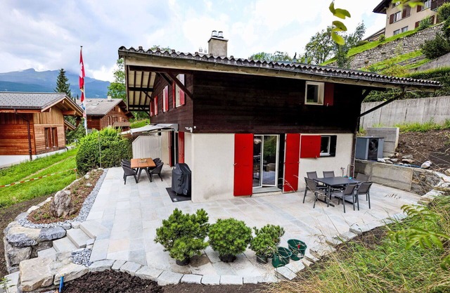 Nice apartment for 6 people with WIFI, TV, terrace and pets allowed