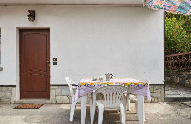 Nice apartment for 7 people with WIFI, TV, terrace and pets allowed