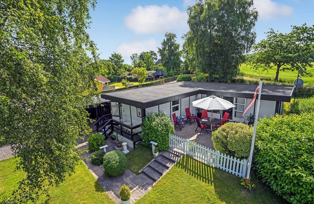 Nice home in Augustenborg with WiFi