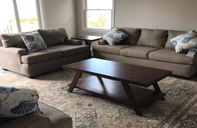 Nice home in Barnegat Light with 6 Bedrooms and WiFi