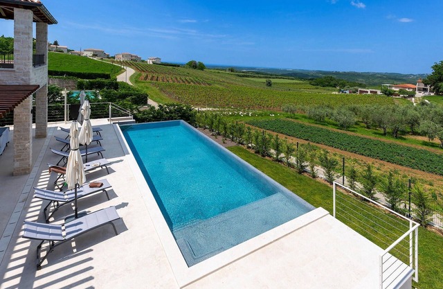Nice home in Vizinada