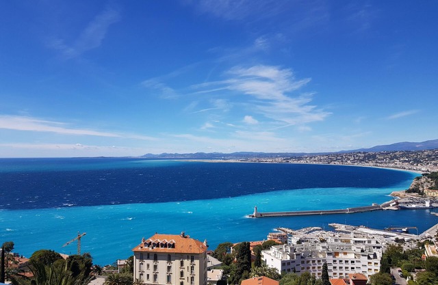 NICE MOST AMAZING SEA + MOUNTAIN VIEWS ,2 A/C BEDROOMS,GARAGE FOR EV,3TERRACES
