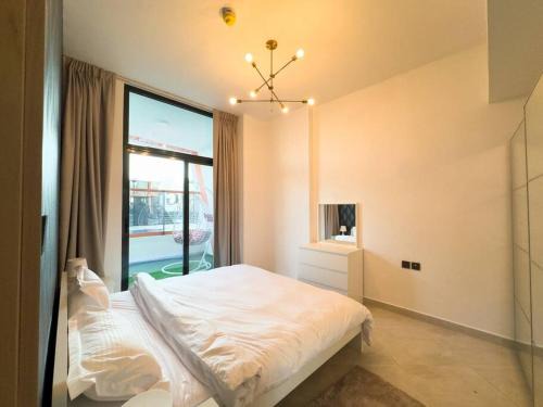 Nice One Bedroom in Al Jaddaf Near Marriot Hotel