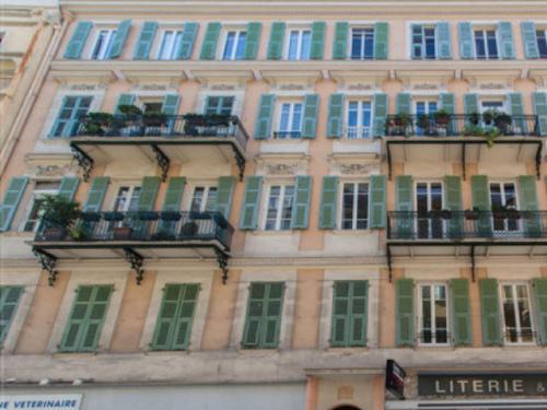 Nice - Paillon apartment by Stay in the heart of .