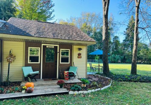 Nickz Cozy Cabin