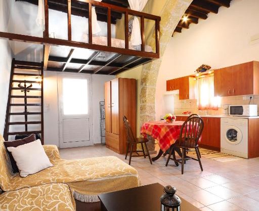 Nikolas Traditional House in Maritsa