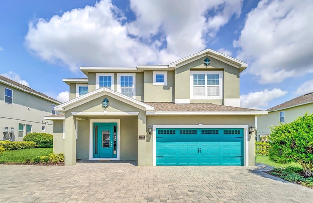 Nine Bedroom Villa/Sleeps 20/Private Pool/Spa/Free WIFI