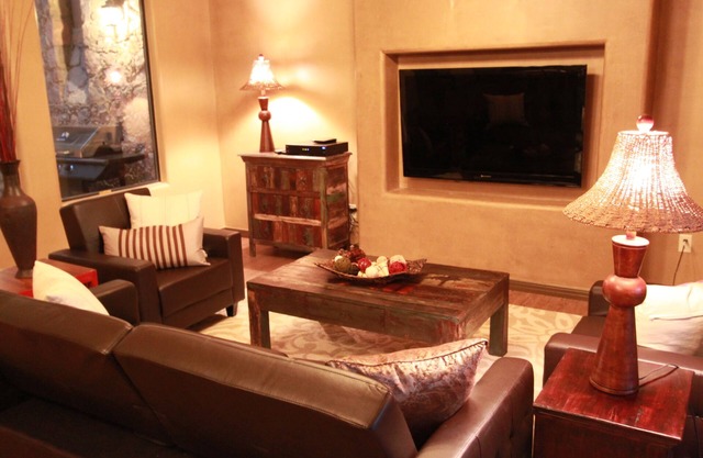 NM Beautiful Townhome, paradise at point!