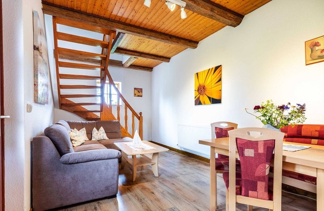 No. 1 - 3 room apartment with terrace and garden - Ostsee Bauernhof Schwalbennest OFC 15