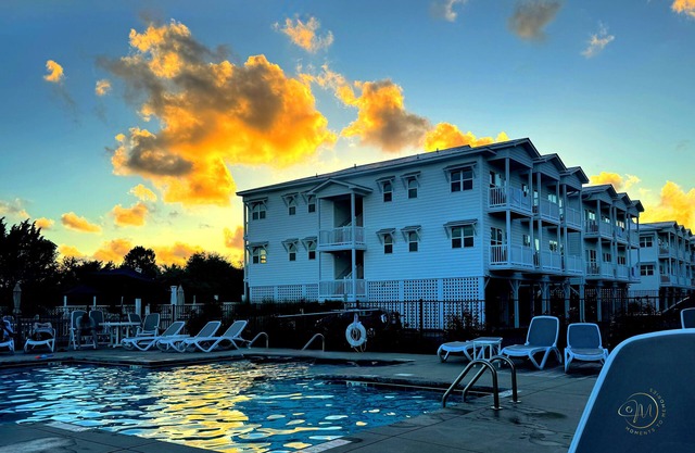 No Cleaning Fee - Condo With Waterfront Pool/Beach