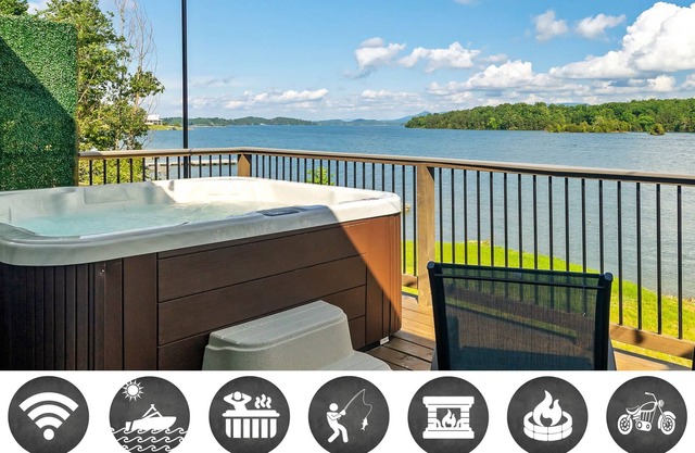 No Wake Zone - Lake View / Mountain View / Fire Pit / Corn Hole / Hot Tub