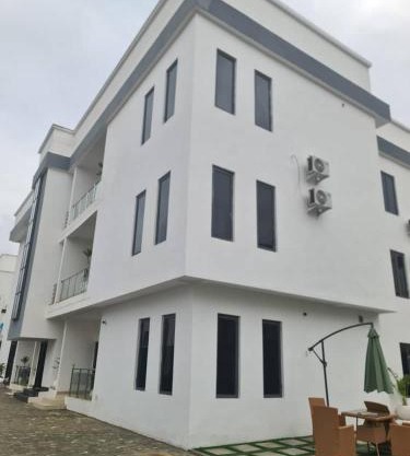 Nook & Cranny apartment jahi