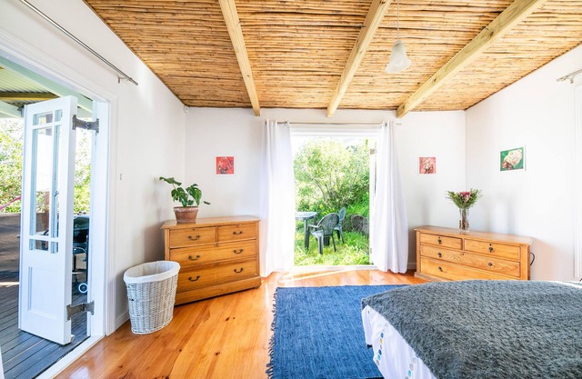 Noordhoek Beach Cottage - Relax in nature with unbelievable views !
