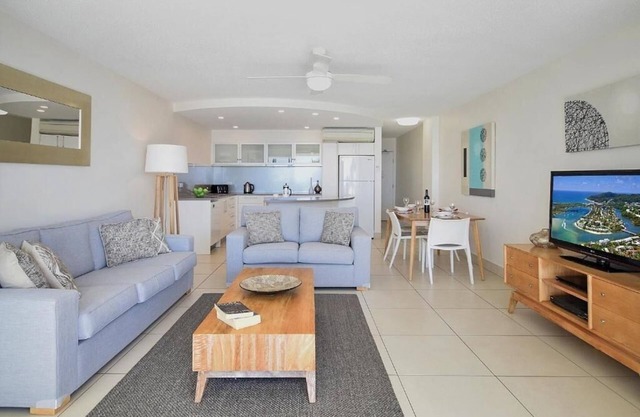 Noosa Absolute Beachfront Apartments