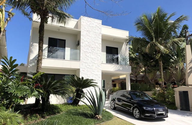 North Coast House in Gated Community (Hanga Roa)