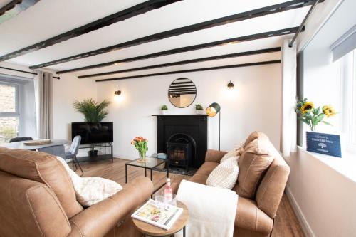 Northern Hideaways, Castle Hill View