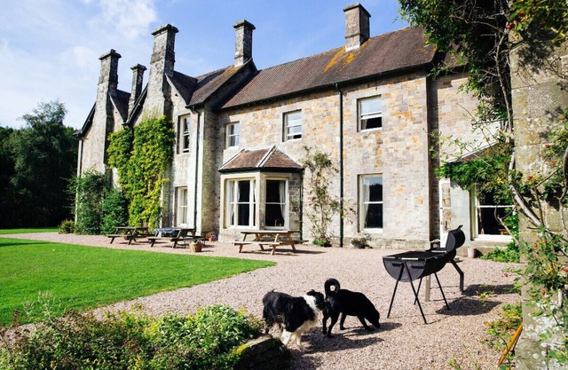 Northmoor House - Secluded Victorian Country House in Exmoor National Park