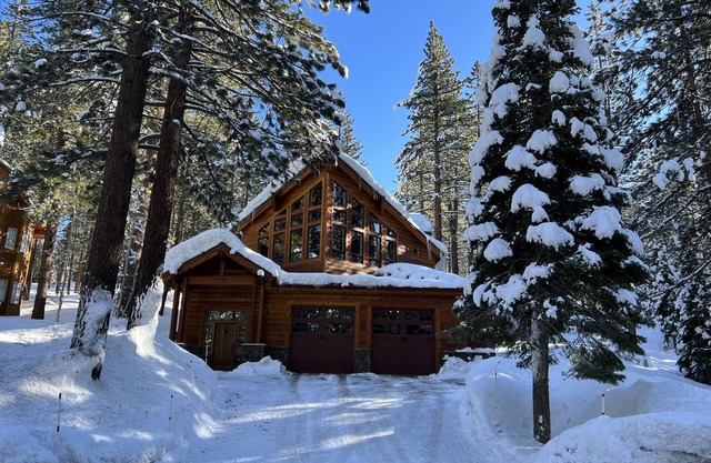 NorthStar North Lake Tahoe Home 5BR 5BA Bonus Sleeps 12 10+2 or 4 under 12