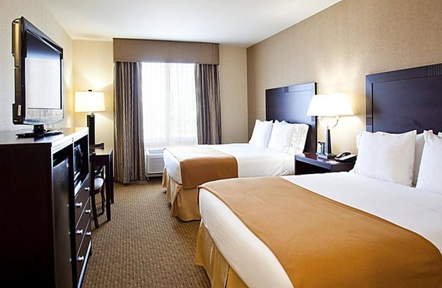 Norwood Inn Eagan -Deluxe Room 2 Queen Bed Non Smoking