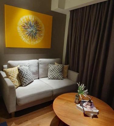 Novotel Residence Hotel Manila by Jolly Luxe Suites at Acqua