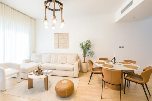 Noya Yas Island Luxury Retreat 5 Star Stay