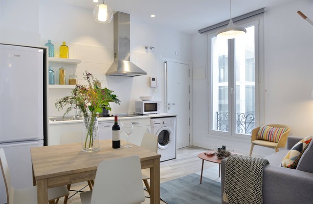 NQN Aparts & Suites Madrid