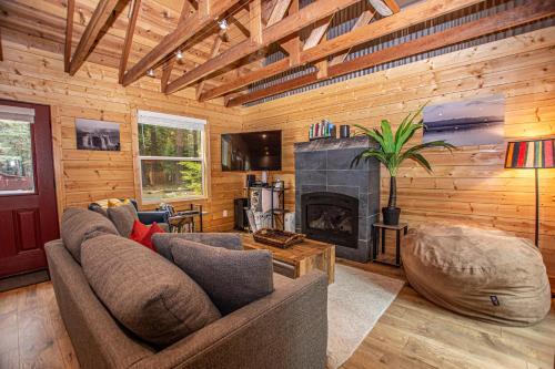 O'Brien's Den By Hauserman Rentals