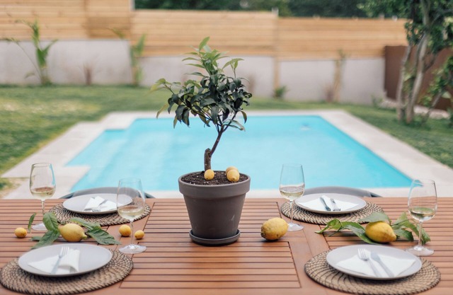 O Lar de Laura - House with garden and swimming pool in Vigo suitable for pets