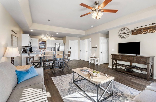 Oak Lane Escape - Branson - Resort Condo on Golf Course w/Endless Amenities