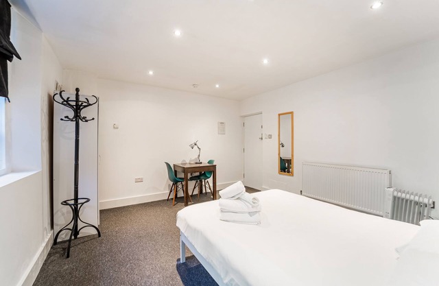 Oakfield Place Townhouse