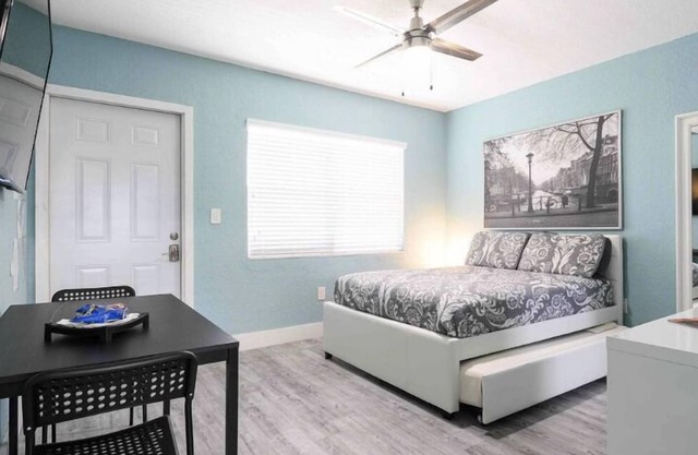 Oasis-13 5 MIN FROM MIAMI BEACH, Studio, Miami Design District & Wynwood