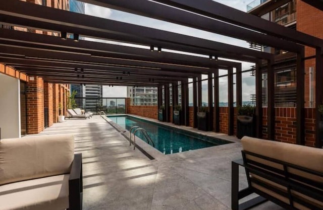 Oasis Penthouse de Lujo en Zona 10/6 BD