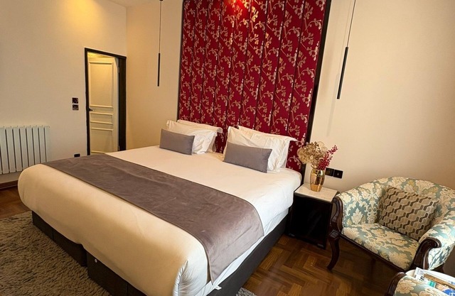 Oban Family Escape: Stroll Promenade, Explore Castles & Island Ferries