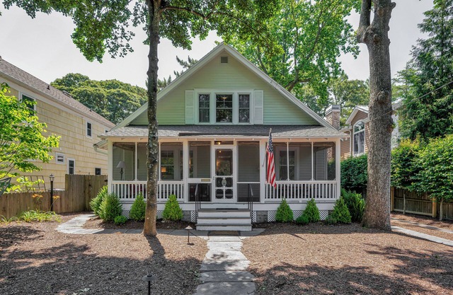 OCEAN BLOCK REHOBOTH BEACH CLASSIC in the PINES - SLEEPS 10 - 14 Park Ave