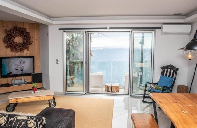 ΟCEAN BLUE Apartment in Chania