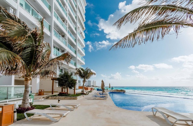 Ocean Dream Cancun by GuruHotel