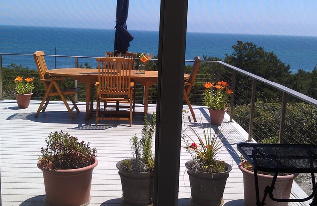 Ocean front, sweeping views