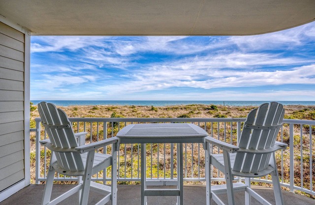 Ocean Front/Beach Front Wrightsville Beach, NC - Newly Renovated 3 BR/3 BA