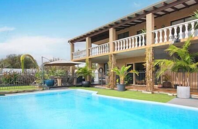 Ocean Oasis- Amazing location!