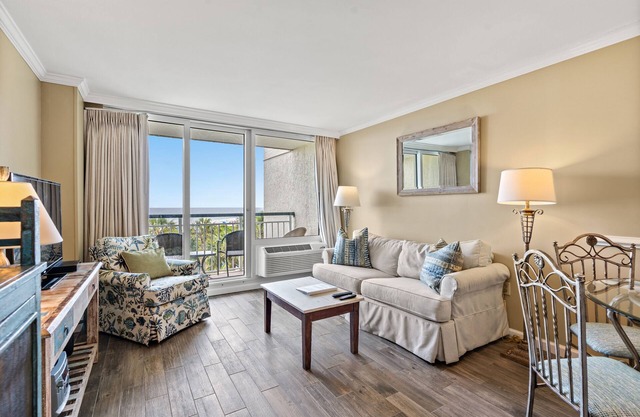 Ocean Pearl - 1 bedroom condo on Litchfield Beach