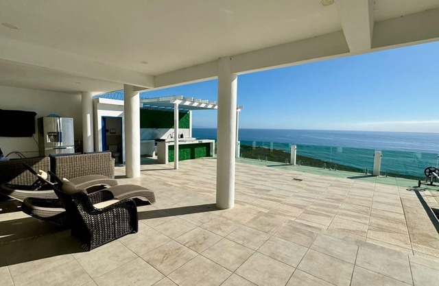 OCEAN VIEW SUNSET VILLA SANTORINI