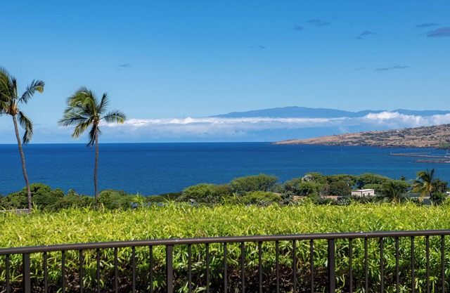 Ocean View Villa w/Close Proximity to Ocean and Resort Amenities