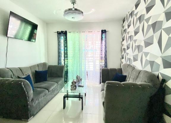 Ocean wave ground floor